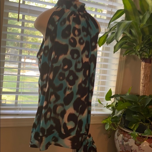 Michael Kors dress shirt - Small petite - Picture 2 of 5